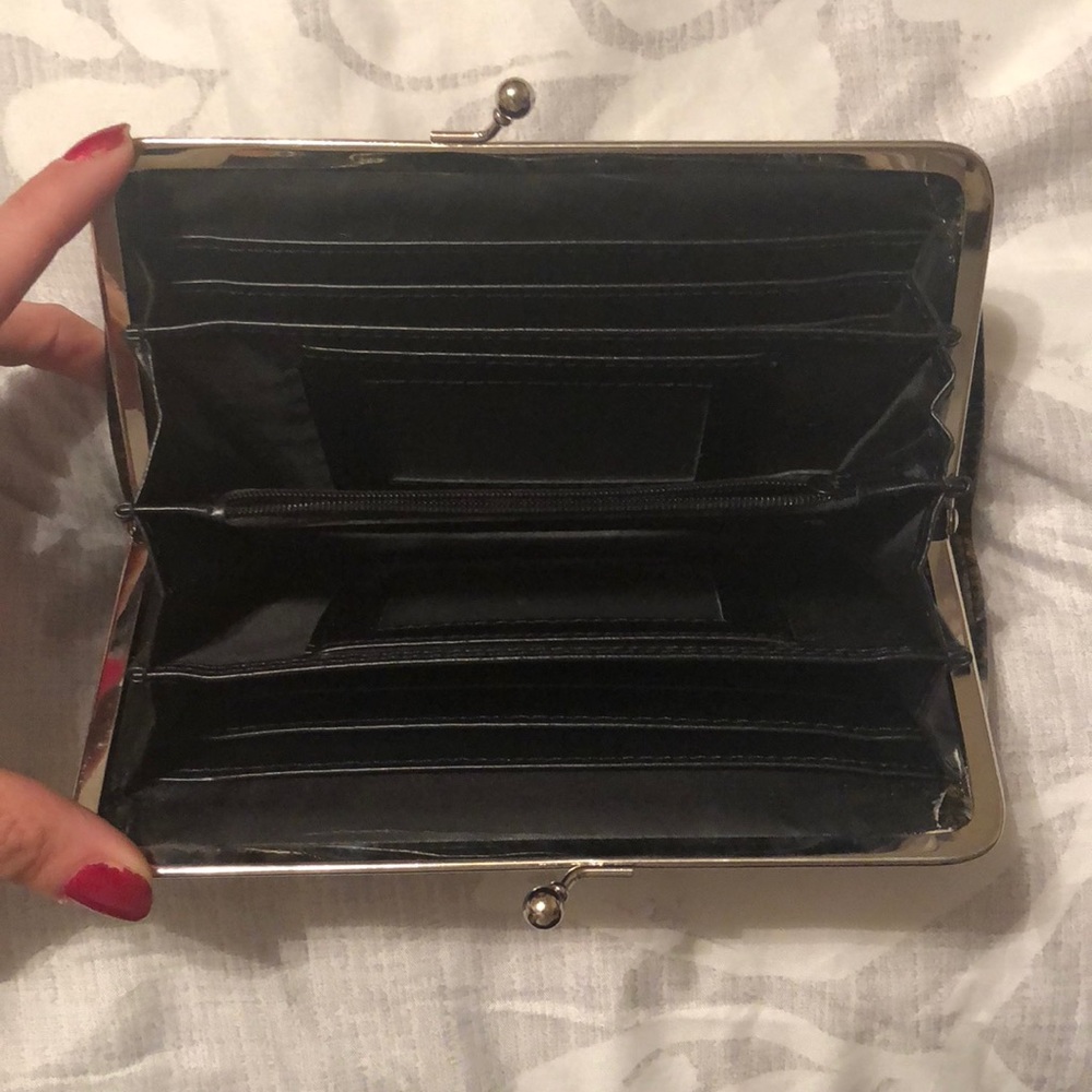 Wallet - Picture 2 of 2